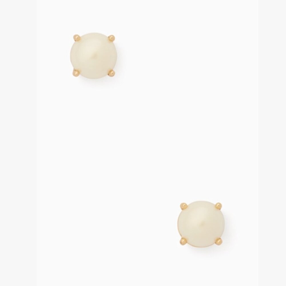 *Giveaway* Kate Spade Pearl Gumdrop Earrings